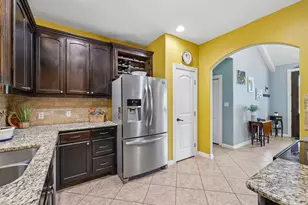 126 King St, Bastrop, TX 78602 - Photo 10