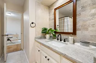 3815 Williamsburg Cir, Austin, TX 78731 - Photo 22
