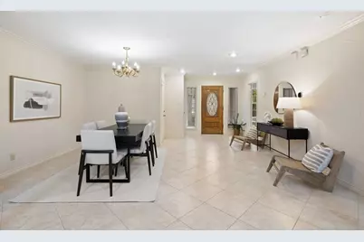 3815 Williamsburg Circle, Austin, TX 78731 - Photo 8