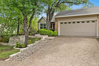 3815 Williamsburg Circle, Austin, TX 78731 - Photo 2