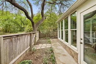 3815 Williamsburg Cir, Austin, TX 78731 - Photo 30
