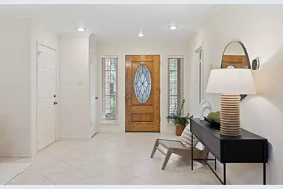 3815 Williamsburg Circle, Austin, TX 78731 - Photo 4