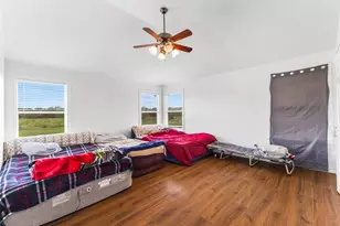 12212 Ballerstedt Rd, Elgin, TX 78621 - Photo 16