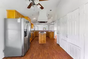 12212 Ballerstedt Rd, Elgin, TX 78621 - Photo 14