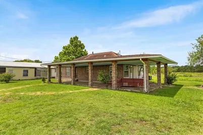 12212 Ballerstedt Road, Elgin, TX 78621 - Photo 4