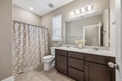 6200 Albany Sleigh Drive, Del Valle, TX 78617 - Photo 12