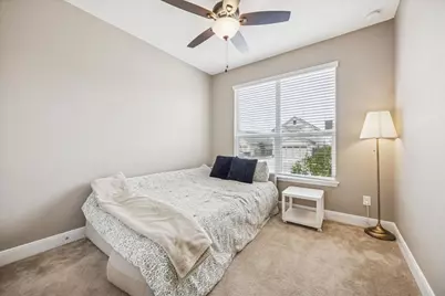 6200 Albany Sleigh Drive, Del Valle, TX 78617 - Photo 10