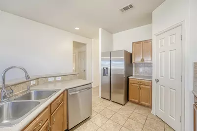 148 Hoot Owl Lane N, Leander, TX 78641 - Photo 14