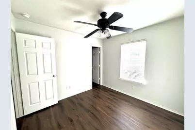 246 Pigeonberry Pass, Buda, TX 78610 - Photo 8