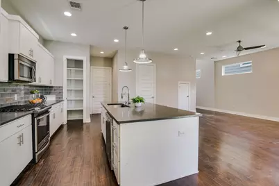 7125 Boyle Drive, Austin, TX 78724 - Photo 4