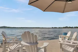 136 Web Isle Dr, Marble Falls, TX 78654 - Photo 2