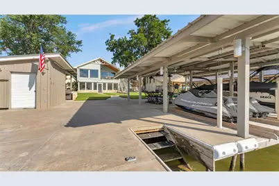 136 Web Isle Drive, Marble Falls, TX 78654 - Photo 30