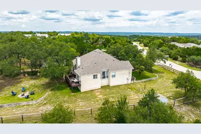 2016 Hidden Hills Drive, Dripping Springs, TX 78620 - Photo 24