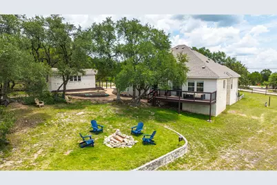 2016 Hidden Hills Drive, Dripping Springs, TX 78620 - Photo 20