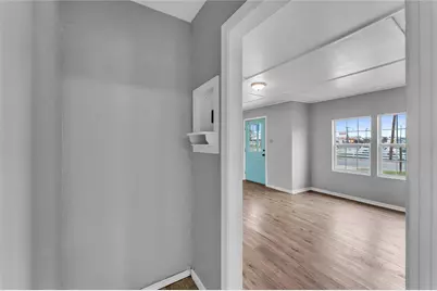 117 Travis Street, Taylor, TX 76574 - Photo 16