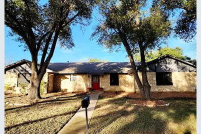 2000 Donna Drive, Taylor, TX 76574 - Photo 1