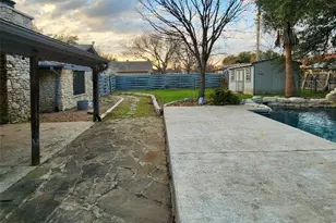 2000 Donna Dr, Taylor, TX 76574 - Photo 24