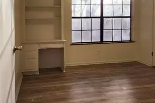 2000 Donna Dr, Taylor, TX 76574 - Photo 12