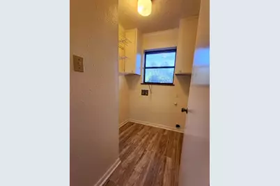 2000 Donna Drive, Taylor, TX 76574 - Photo 20