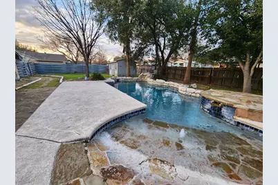 2000 Donna Drive, Taylor, TX 76574 - Photo 22