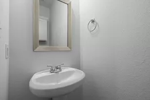 2210B Cornfield Dr, Pflugerville, TX 78660 - Photo 12