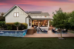 1916 E M. Franklin Ave, Austin, TX 78723 - Photo 2