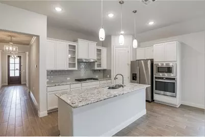 218 Gulfton Street, Lakeway, TX 78738 - Photo 2