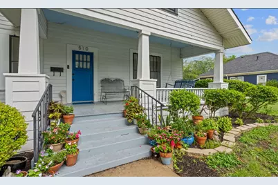 510 S Guadalupe Street, Lockhart, TX 78644 - Photo 6