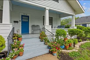 510 S Guadalupe St, Lockhart, TX 78644 - Photo 6