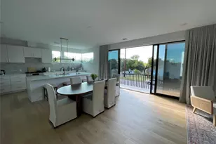 3406 E 17th St, Austin, TX 78721 - Photo 12