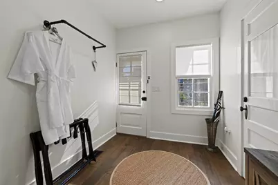 119 W San Antonio Street, Fredericksburg, TX 78624 - Photo 20