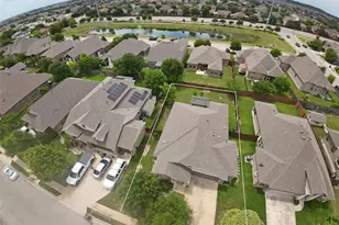 2108 Maplewood Dr, Leander, TX 78641 - Photo 2