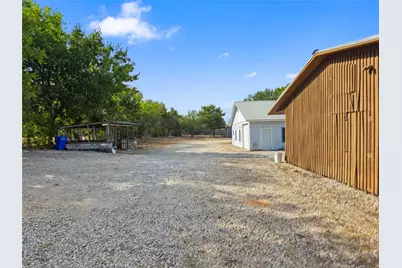 8819 Saddle Circle, Buda, TX 78610 - Photo 18