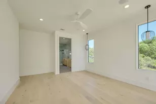 909 Cat Hollow Club Dr, Spicewood, TX 78669 - Photo 14