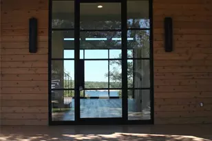 909 Cat Hollow Club Dr, Briarcliff, TX 78669 - Photo 6