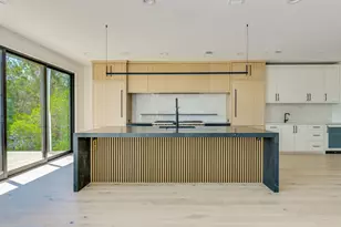 909 Cat Hollow Club Dr, Spicewood, TX 78669 - Photo 6