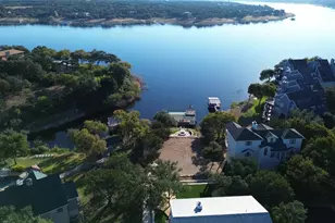 909 Cat Hollow Club Dr, Briarcliff, TX 78669 - Photo 2