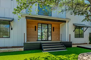 909 Cat Hollow Club Dr, Spicewood, TX 78669 - Photo 32