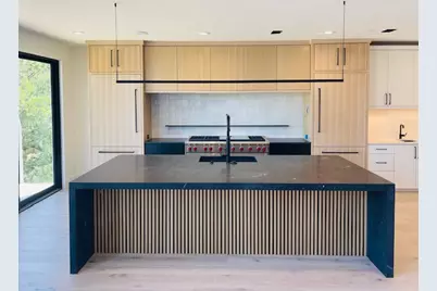 909 Cat Hollow Club Drive, Briarcliff, TX 78669 - Photo 8