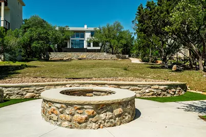 909 Cat Hollow Club Drive, Spicewood, TX 78669 - Photo 26