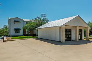 909 Cat Hollow Club Dr, Spicewood, TX 78669 - Photo 30