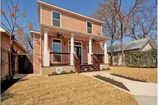 2406 E 11th St, Austin, TX 78702 - Photo 2