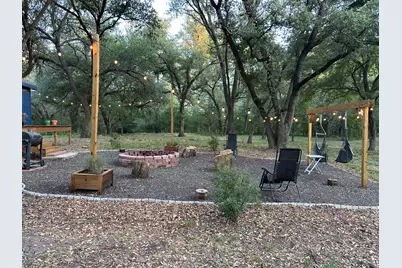 4900 Krischke Road, Schulenburg, TX 78956 - Photo 2
