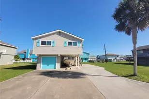 16607 Henry Morgan Rd, Jamaica Beach, TX 77554 - Photo 2
