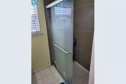 16607 Henry Morgan Road, Jamaica Beach, TX 77554 - Photo 22