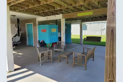 16607 Henry Morgan Road, Jamaica Beach, TX 77554 - Photo 4