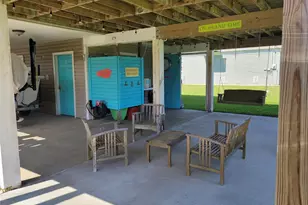 16607 Henry Morgan Rd, Jamaica Beach, TX 77554 - Photo 4