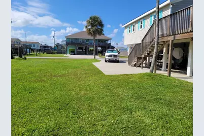 16607 Henry Morgan Road, Jamaica Beach, TX 77554 - Photo 6