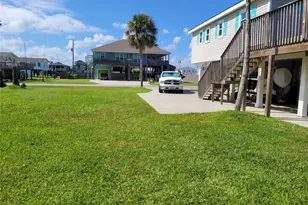16607 Henry Morgan Rd, Jamaica Beach, TX 77554 - Photo 6