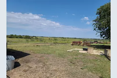 609 County Road 420, Taylor, TX 76574 - Photo 6